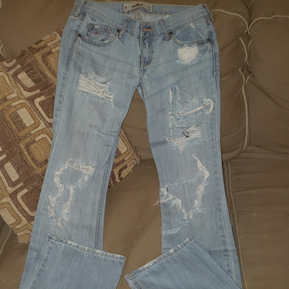 Ladies Hollister jeans - Picture 3 of 8